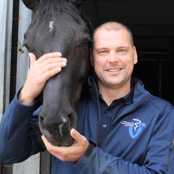 dr. med. vet. Dino Serezlija